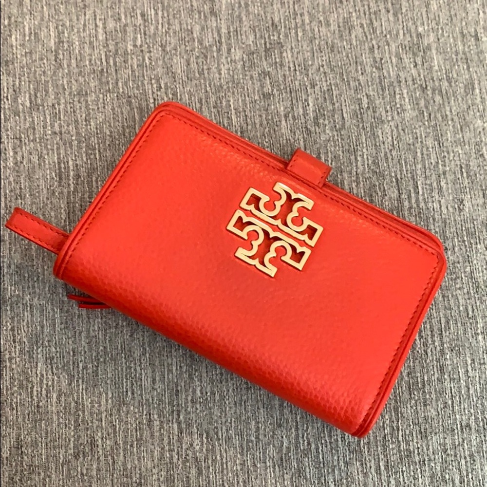 Britten Smart Phone Wallet